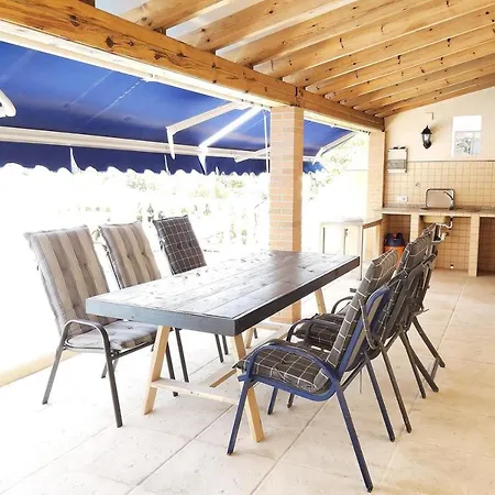 Casa Jessie Moraira